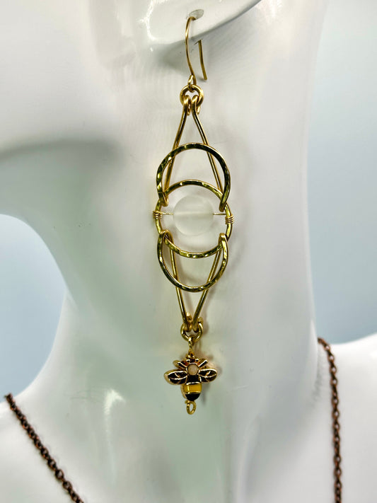 Interlocking Circle Earrings in Brass with Bee Accent