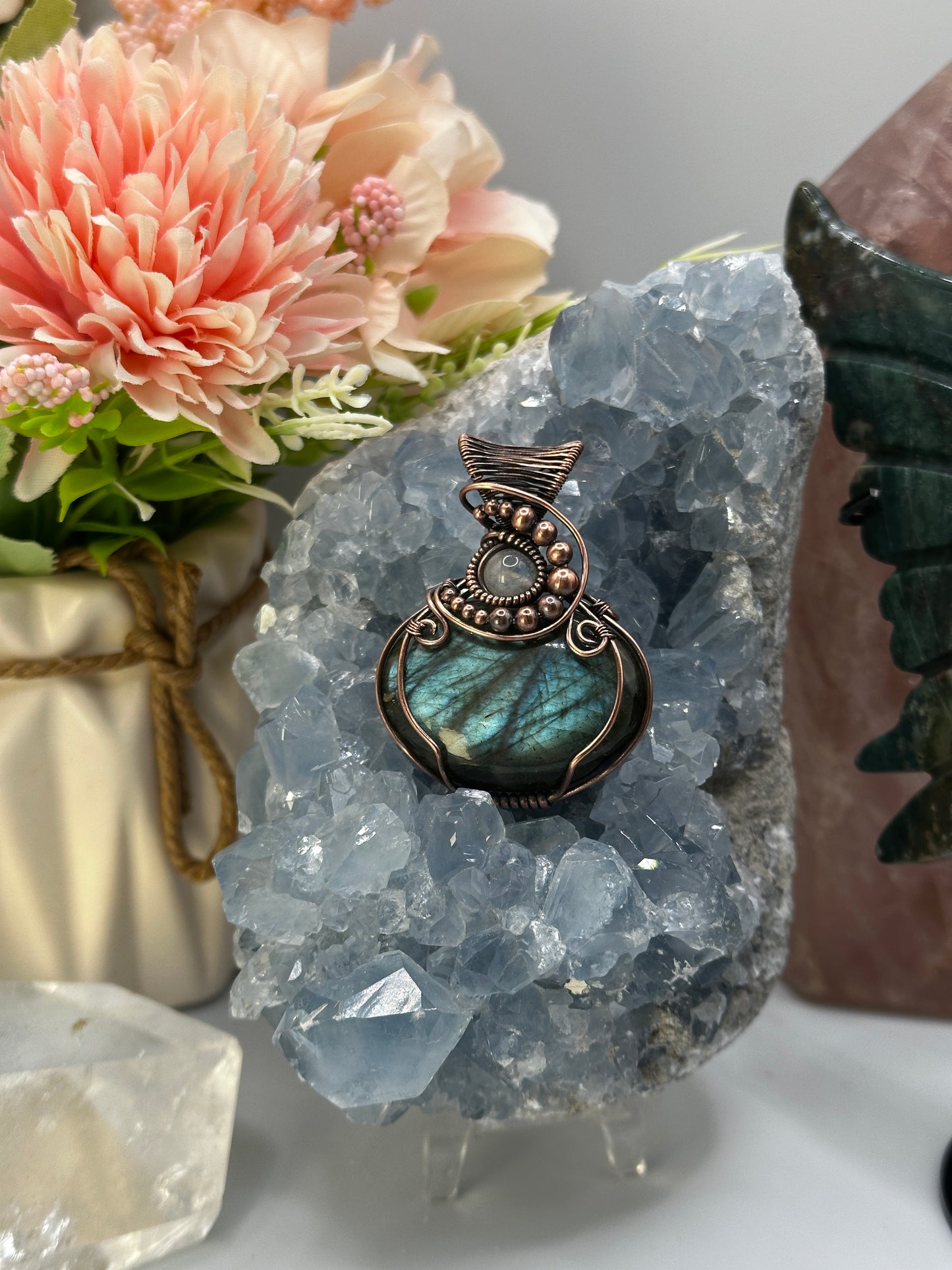 Green Labradorite w/ Moonstone Bead in Copper