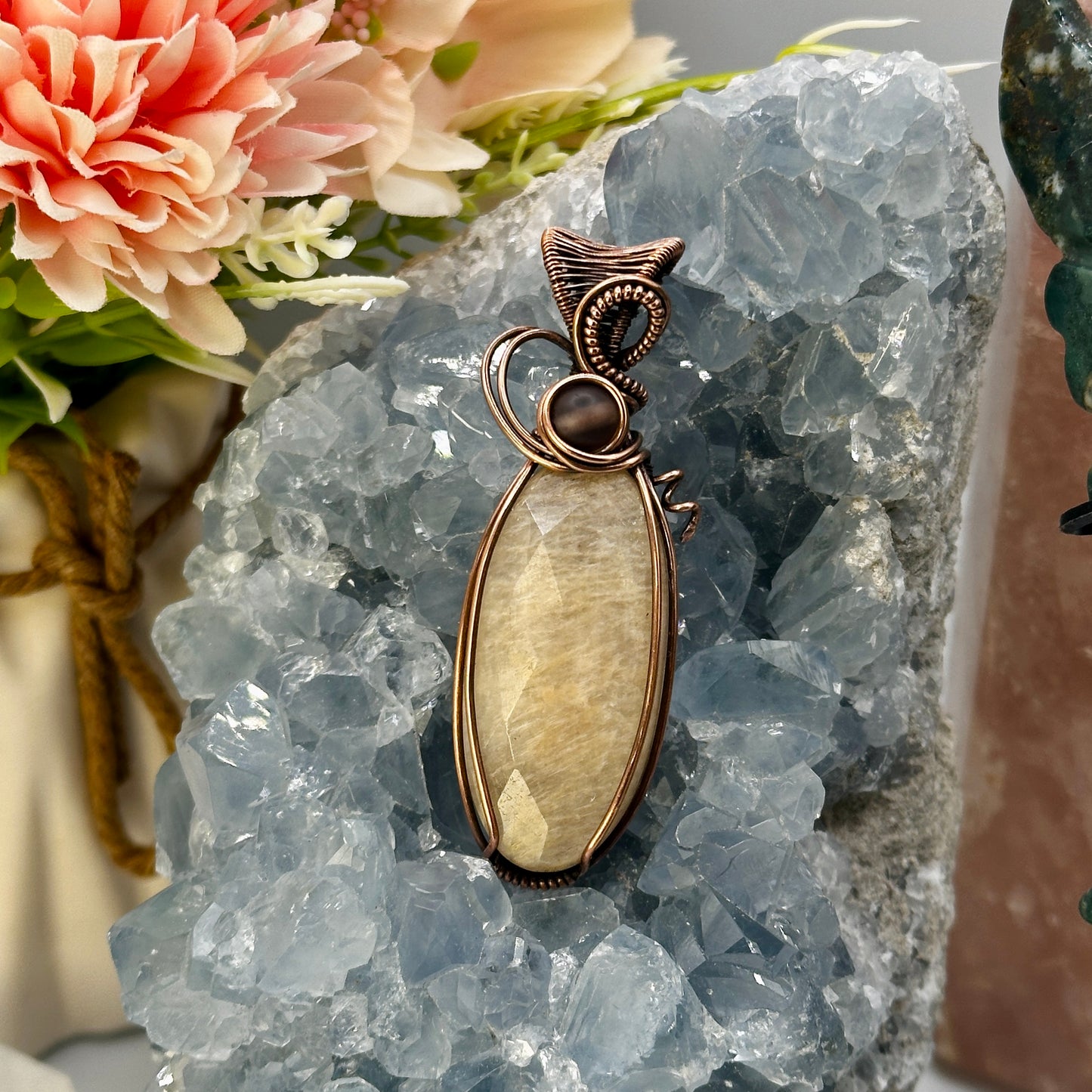 Peach Moonstone in Copper w/ Purple Bead