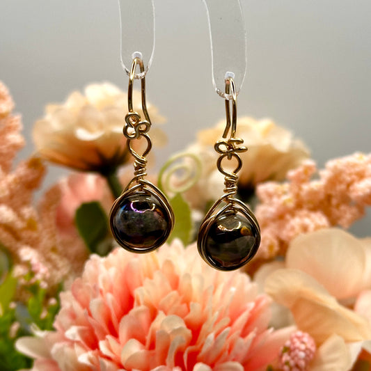 Simple Bead Earrings w/ Clover Detail