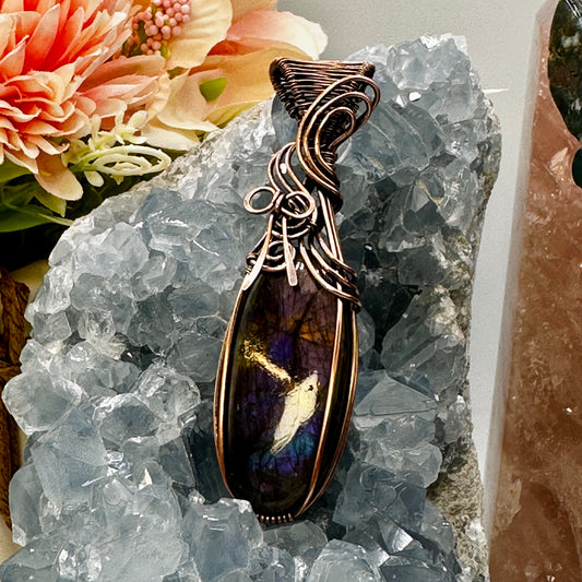 Rainbow Labradorite w/ Bow in Copper
