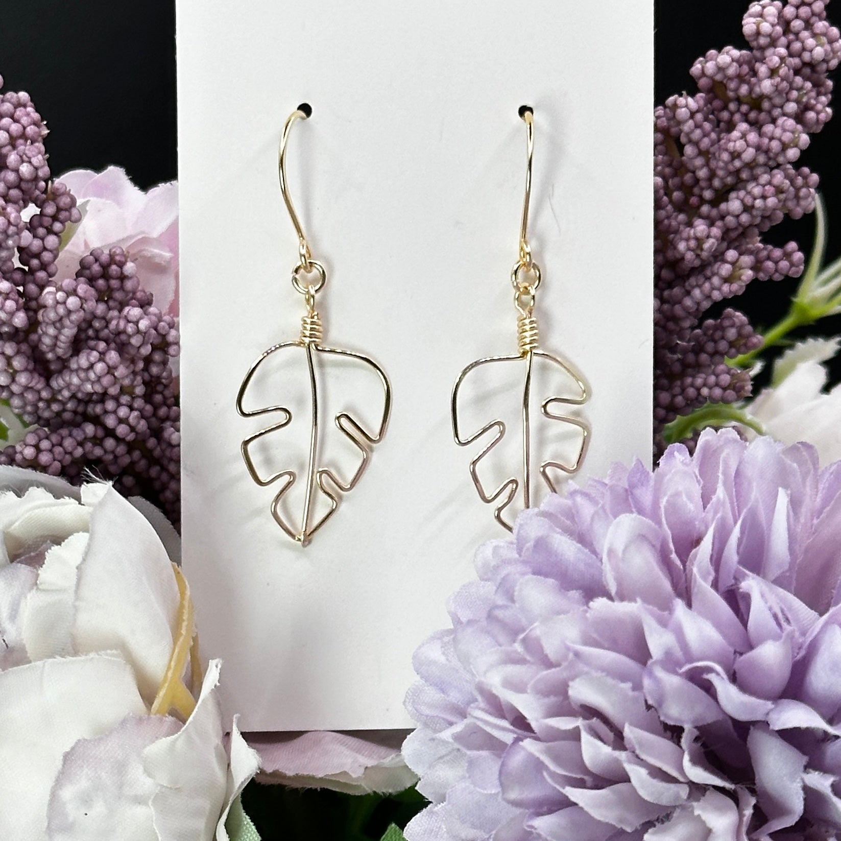 small monstera leaf earrings in gold